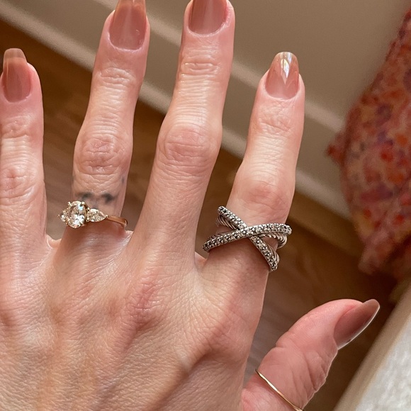 DAVID YURMAN Diamond Crossover Cable X Ring - Picture 6 of 17